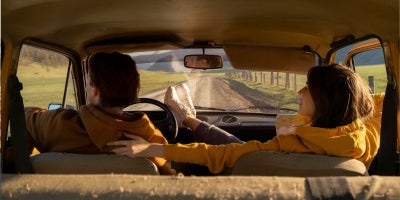 buckeye blog, road trips from ohio, loveland castle roadtrip, couple on a roadtrip