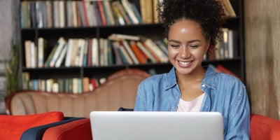 buckeye blog, student internet deals, internet for students, internet guide for college students, college student using laptop in library