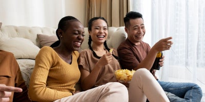 smart television, stream tv, friends watching tv