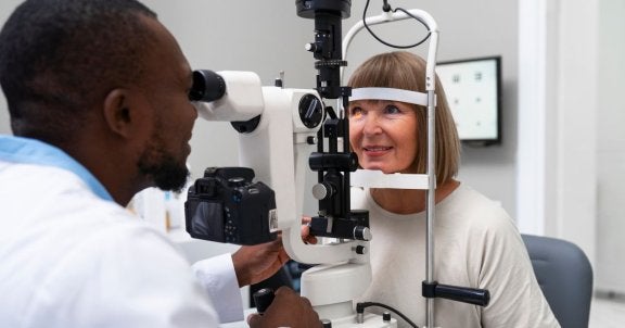 buckeye broadband blog, glaucoma awareness month, woman at eye doctor